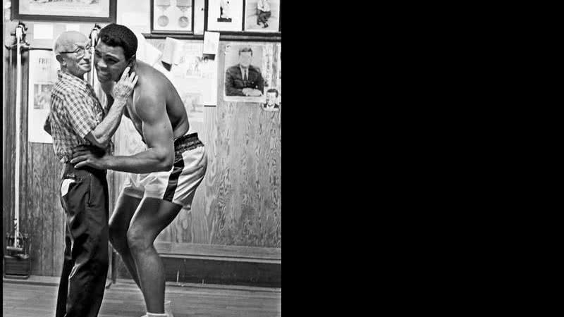 Johnny Coulon e Muhammad Ali  - Reprodução