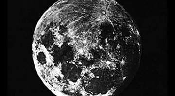 Primeira foto da lua, tirada em 1839 - Reprodução