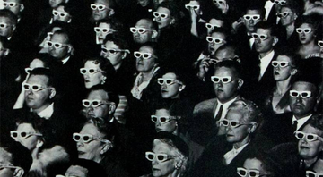 Os espectadores na estreia do filme Bwana Dvil - Wikimedia Commons