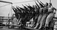 Mulheres fazendo saudação nazista - Getty Images