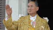 Bhumibol Adulyadej em evento oficial - Getty Images