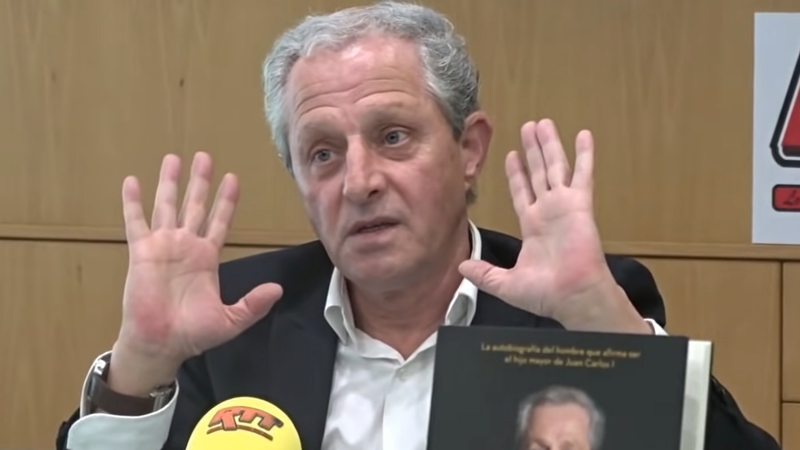Albert Solà, o espanhol que acredita ser filho do ex-rei Juan Carlos - Divulgação / Youtube