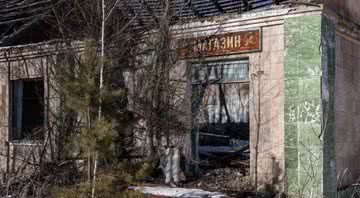 Residência abandonada em Chernobyl - Getty Images