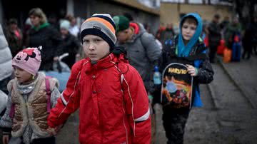 Fotografia de crianças ucranianas que fugiram da guerra - Getty Images