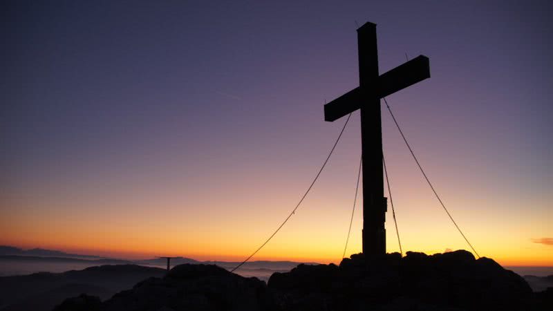 Foto ilustrativa de uma cruz, instrumento de tortura e execução usado entre impérios antigos - Pixabay