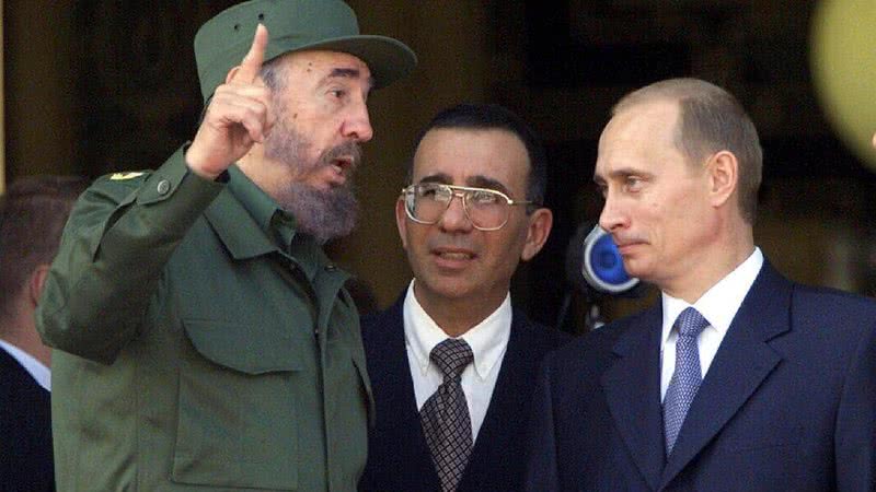 Fidel e Putin durante encontro em 2000