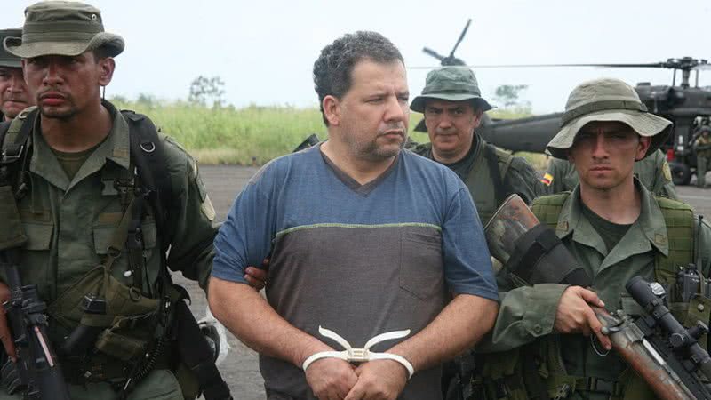 Foto do narcotraficante Daniel Rendón Herrera, também conhecido como Don Mario, capturado - Foto por National Police of Colombia pelo Wikimedia Commons
