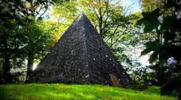 A pirâmide - Divulgação