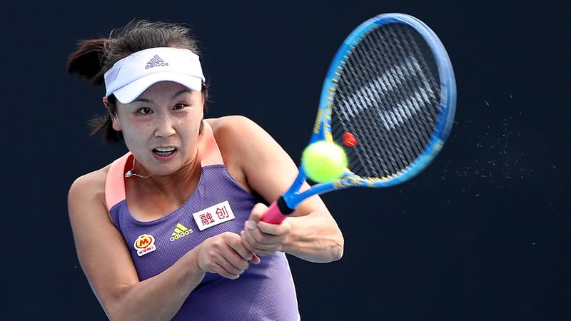 Peng Shuai em torneio de tênis (2020) - Getty Images