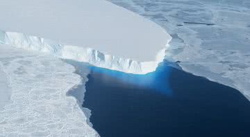 A geleira Thwaites - NASA via Wikimedia Commons