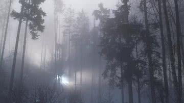 Representação de avistamento de ÓVNI na floresta de Rendlesham usada no documentário "Codename Rendlesham", de 2020 - Divulgação/Chill Factor Films