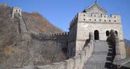A Grande Muralha da China, um dos cartões postais do país - Wikimedia Commons