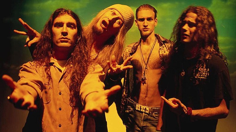 Formação da banda em 1992 reunida para ensaio fotográfico do álbum 'Dirt' - Divulgação / Instagram / aliceinchains