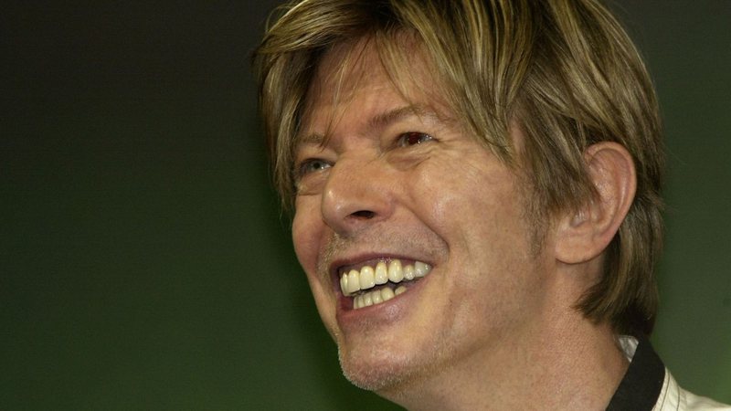 David Bowie em evento em 2002 - Getty Images