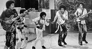 Fotografia dos Jackson 5 durante apresentação - Domínio Público/ Creative Commons/ Wikimedia Commons