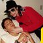 Michael Jackson abraça fã atropelado em São Paulo - Márcio de Paula / Arquivo Pessoal