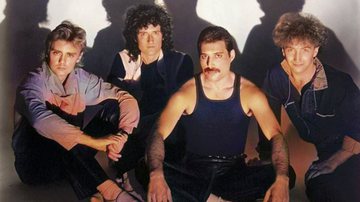 Membros do Queen na capa de "The Works" colorida digitalmente - Divulgação / EMI Records