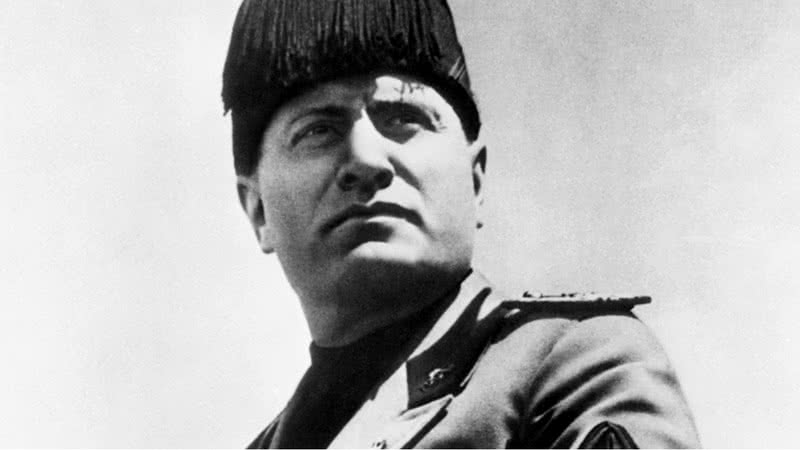 Uma foto rara de Mussolini - Domínio Público