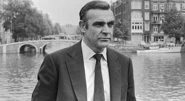Connery durante as filmagens de 007 - Os Diamantes São Eternos (1971) - Wikimedia Commons