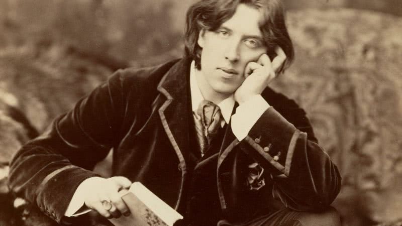 Oscar Wilde, renomado escritor, poeta e dramaturgo irlandês