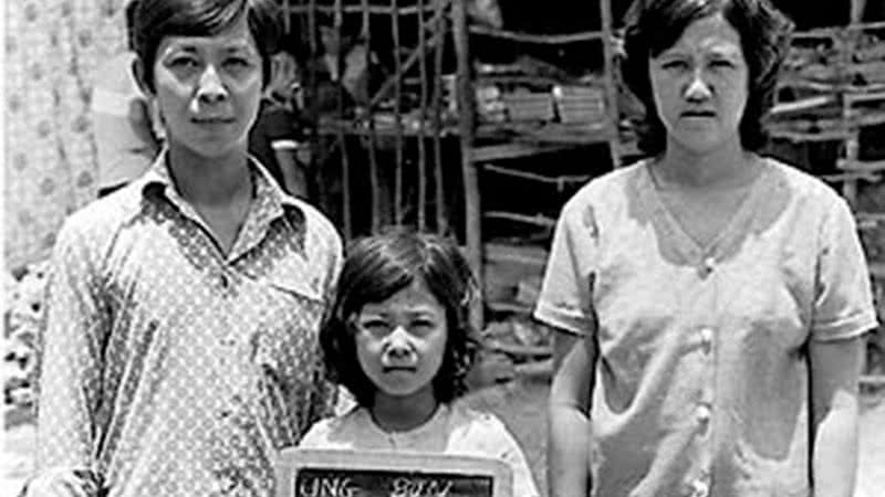 Loung Ung na infância - Wikimedia Commons