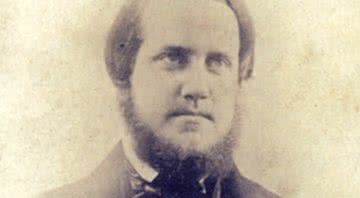 Fotografia de dom Pedro II por volta dos 22 anos - Wikimedia Commons
