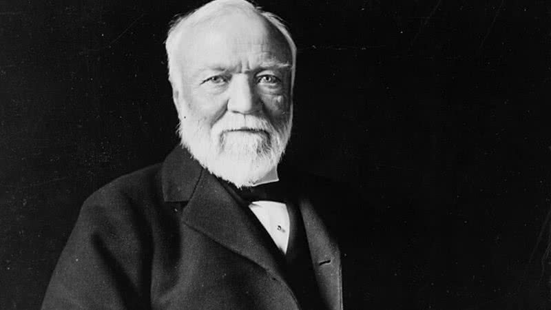 Carnegie em 1913 - Wikimedia Commons