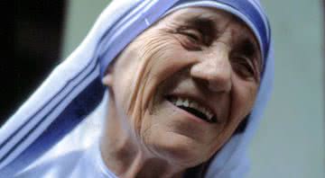 Fotografia de Madre Teresa de Calcutá - Wikimedia Commons