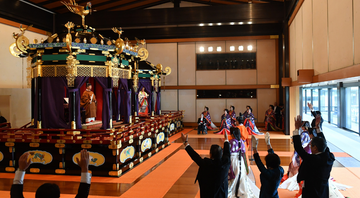Fotografia da cerimônia que tornou Naruhito o novo imperador - Getty Images