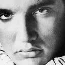 Elvis Presley em sessão de fotos - Getty Images