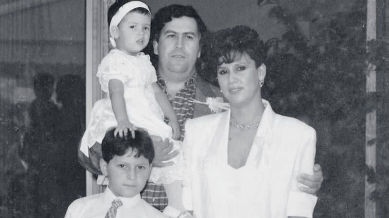 Pablo Escobar e família - Wikimedia Commons
