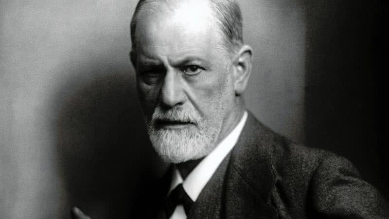 Sigmund Freud, o pai da psicanálise - Max Halberstadt  (1882-1940) / Domínio Público, via Wikimedia Commons