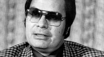 Foto de Jim Jones, líder do Massacre de Jonestown - Wikimedia Commons