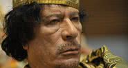 Kadhafi em registro oficial - Wikimedia Commons