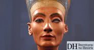 Busto de Nefertiti, rainha do Egito Antigo - Giovanni from Firenze via Wikimedia Commons