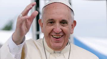 Fotografia do Papa Francisco durante evento - Wikimedia Commons