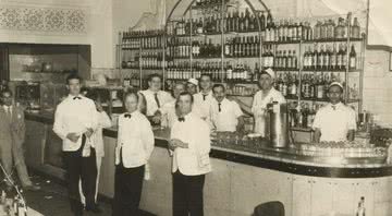 Equipe do Ponto Chic durante a década de 1950 - Acervo / Ponto Chic