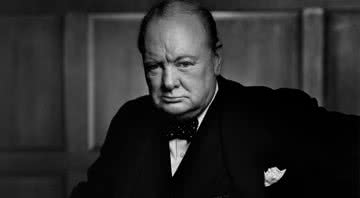 Uma das fotos mais famosas de Winston Churchill - Wikimedia Commons
