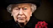 A rainha Elizabeth II durante o memorial anual do Domingo da Lembrança no Cenotáfio - Getty Images