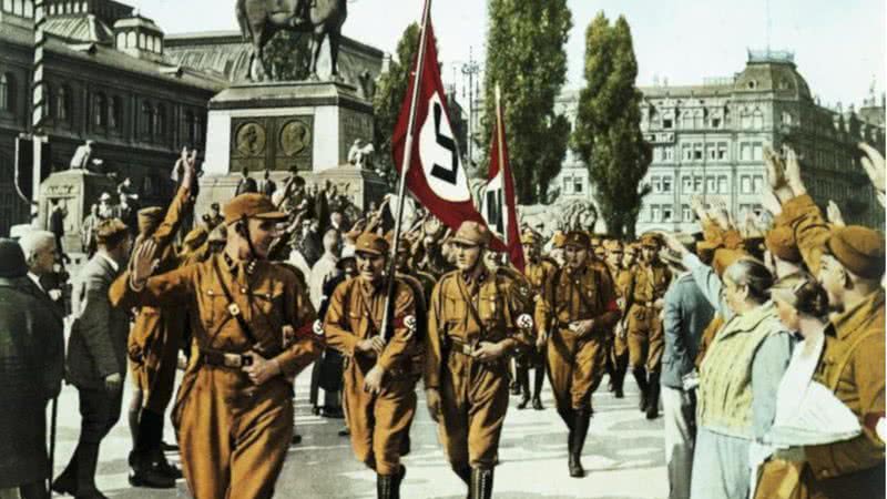 Unidade da SA em Nuremberg, 1929 - Wikimedia Commons