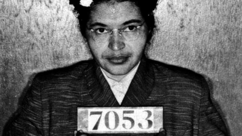 Mulheres Aventuras na História · Quando Rosa Parks se recusou a entregar seu lugar  no ônibus para um branco