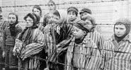 Crianças em campo de concentração - Domínio Público