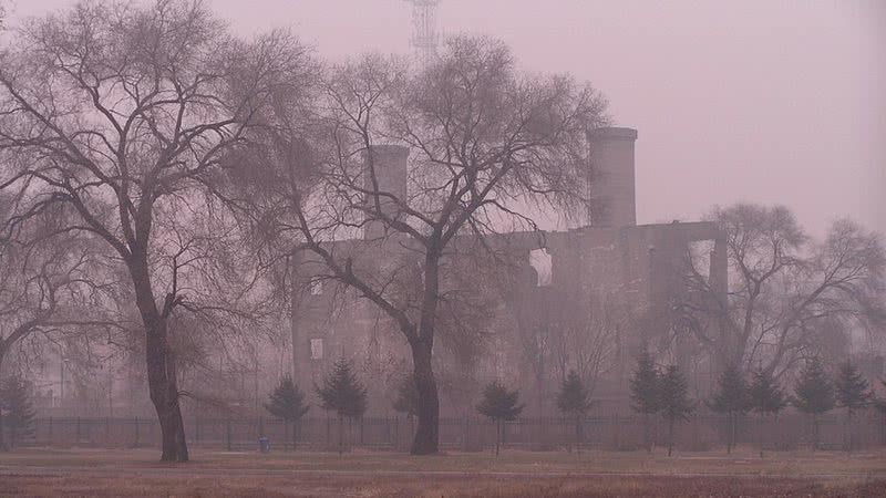 Um dos prédios da Unidade 731 - Wikimedia Commons