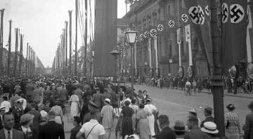 Berlim durantes as Olimpíadas em 1936 - Fortepan/Lőrincze Judit via Wikimedia Commons