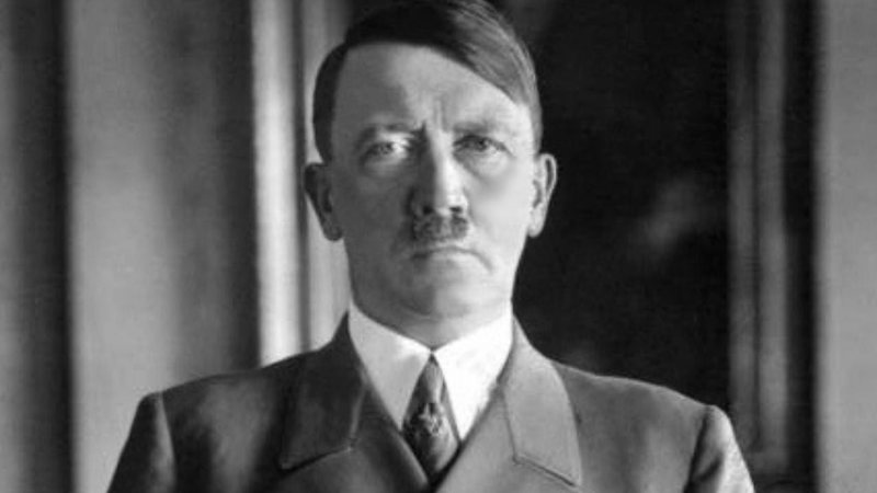 Adolf Hitler em fotografia de 1938 - Wikimedia Commons / Bundesarchiv
