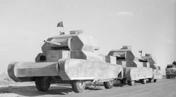 Tanques falsos da Segunda Guerra Mundial. - Wikimedia Commons