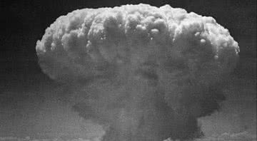 Registro da explosão em Hiroshima - Wikimedia Commons