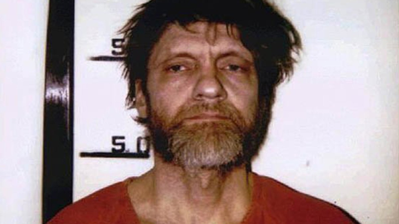 O terrorista Theodore Kaczynski em mugshot - Divulgação