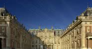 Frente do Palácio de Versalhes - Wikimedia Commons