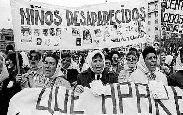 As Mães e Avós da Praça de Maio: a trajetória das vítimas da Ditadura  Militar na Argentina